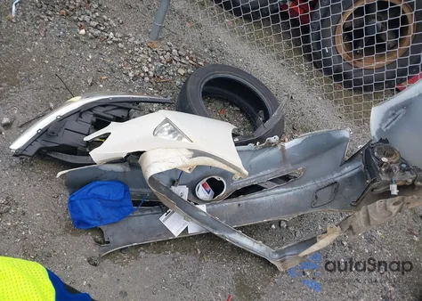 2016 Toyota Prius Four Touring из США, поврежденный, VIN JTDKARFU9G3023659